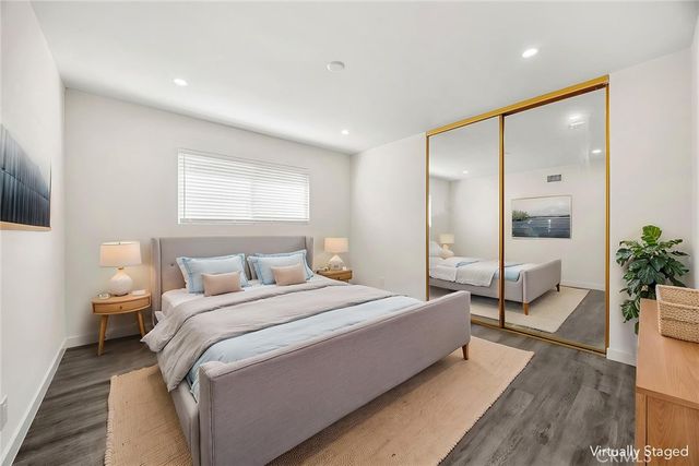 369 San Juan Way, La Canada Flintridge, CA 91011