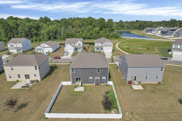 611 Timber Valley Drive, Pataskala, OH 43062