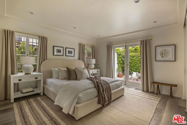 156 S La Peer Drive, Beverly Hills, CA 90211