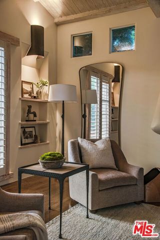 156 S La Peer Drive, Beverly Hills, CA 90211