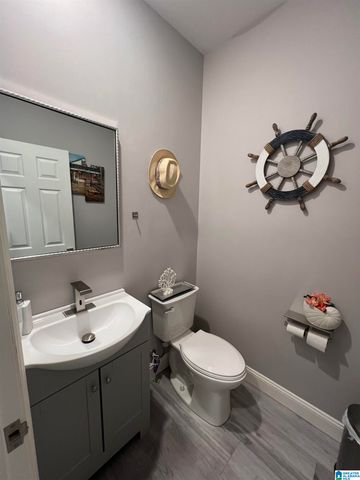 185 BATTLES CIRCLE, Clanton, AL 35045