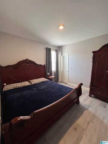 185 BATTLES CIRCLE, Clanton, AL 35045