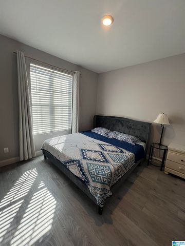 185 BATTLES CIRCLE, Clanton, AL 35045