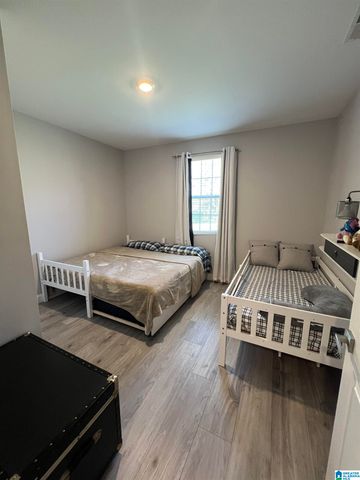 185 BATTLES CIRCLE, Clanton, AL 35045