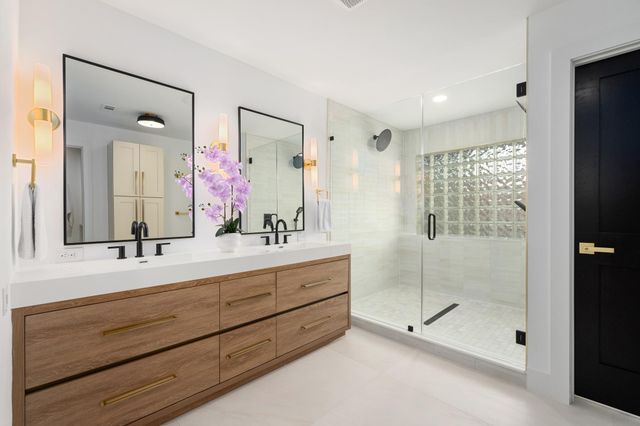 7300 Greenhaven DR, Austin, TX 78757