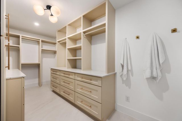 7300 Greenhaven DR, Austin, TX 78757