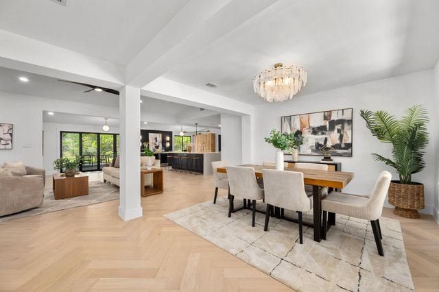 7300 Greenhaven DR, Austin, TX 78757