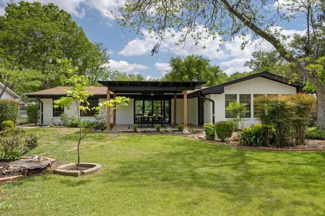 7300 Greenhaven DR, Austin, TX 78757