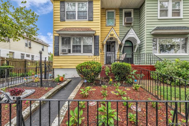 11510 Van Wyck Expressway, South Ozone Park, NY 11420