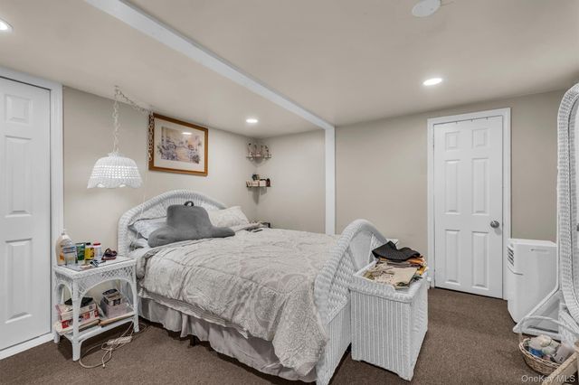 11510 Van Wyck Expressway, South Ozone Park, NY 11420