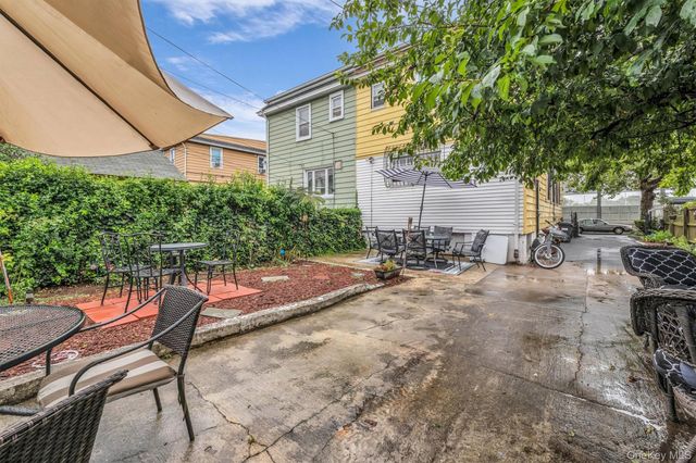 11510 Van Wyck Expressway, South Ozone Park, NY 11420