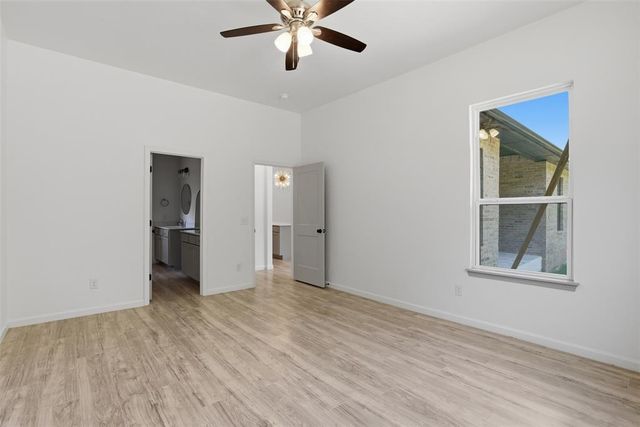 4208 N Shadybrook Drive, Midwest City, OK 73110