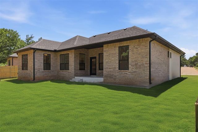 4208 N Shadybrook Drive, Midwest City, OK 73110