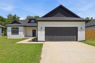 4208 N Shadybrook Drive, Midwest City, OK 73110