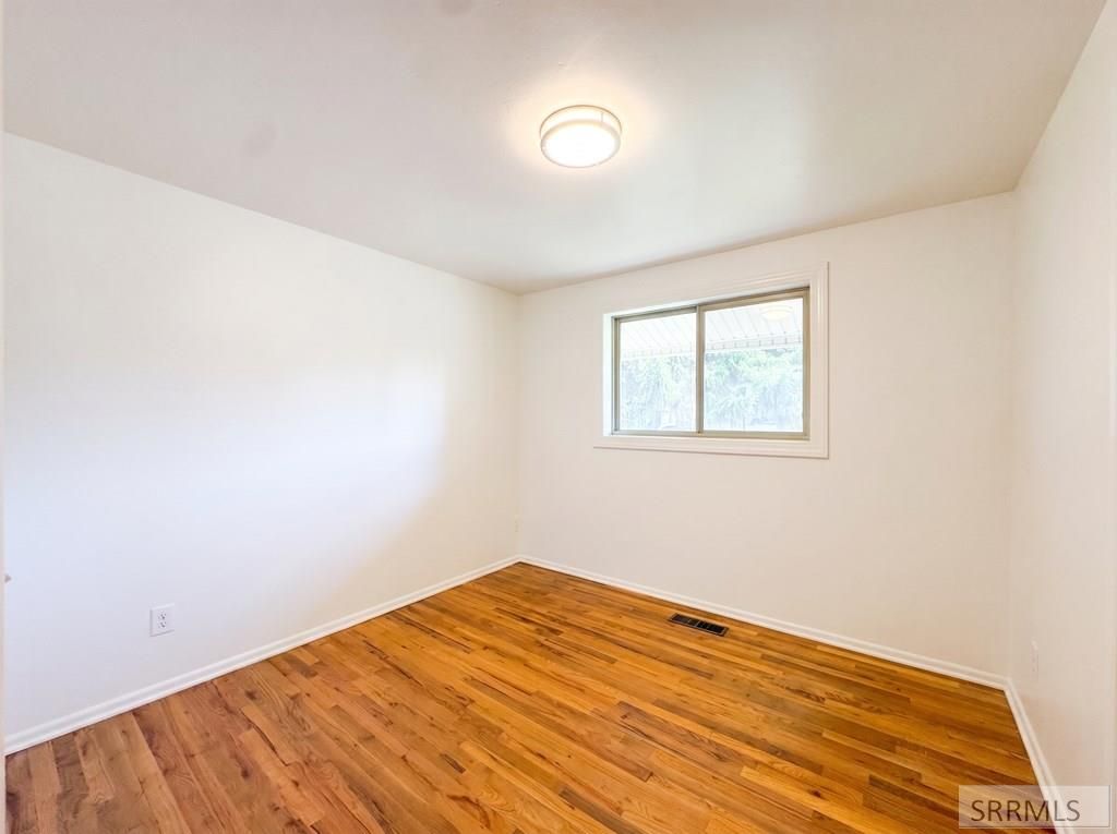 Image 15 of property listing at 2237 Logan Drive, Idaho Falls, ID 83401