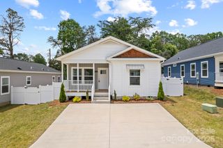 121 Bellamy Road 26, Asheville, NC 28806