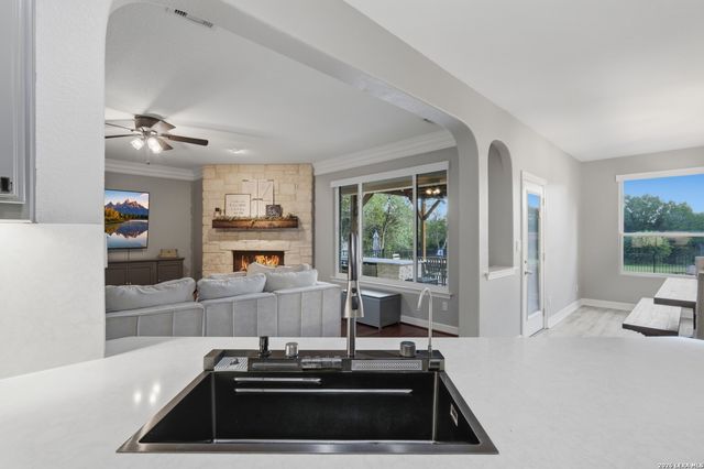 1709 HAVENWOOD BLVD, New Braunfels, TX 78132