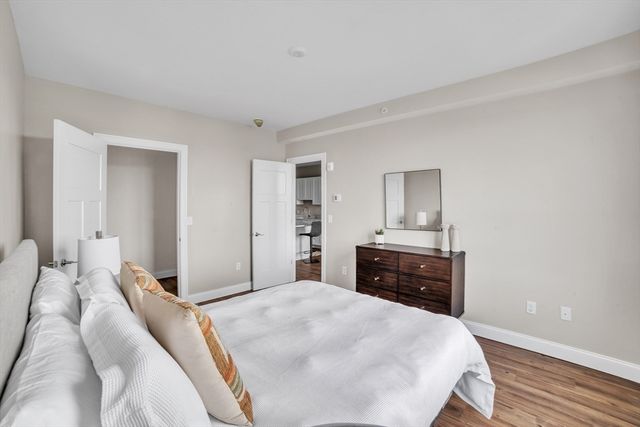 127 Centre St 507, Brockton, MA 02302