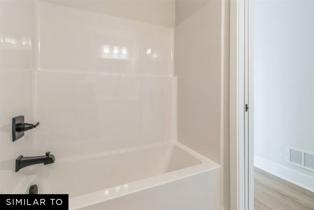 1480 Cedar Street, Waukee, IA 50263
