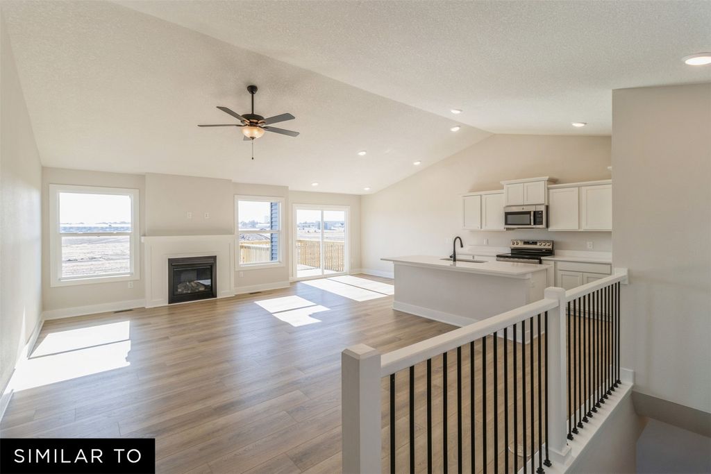 1480 Cedar Street, Waukee, IA 50263