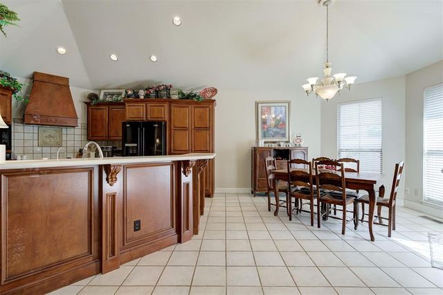 2925 NW 160th Street, Edmond, OK 73013