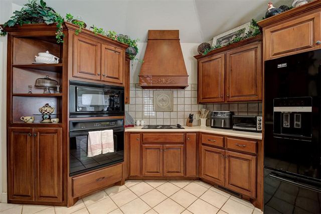 2925 NW 160th Street, Edmond, OK 73013