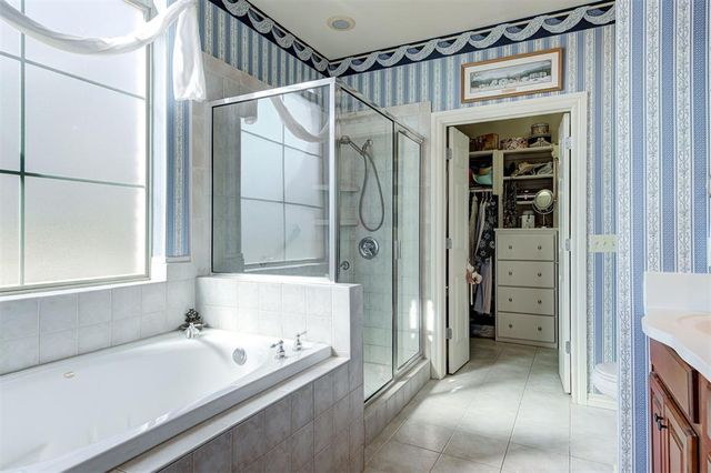 2925 NW 160th Street, Edmond, OK 73013