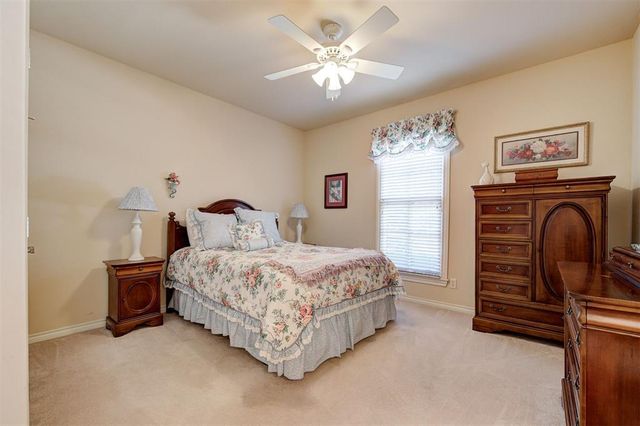 2925 NW 160th Street, Edmond, OK 73013