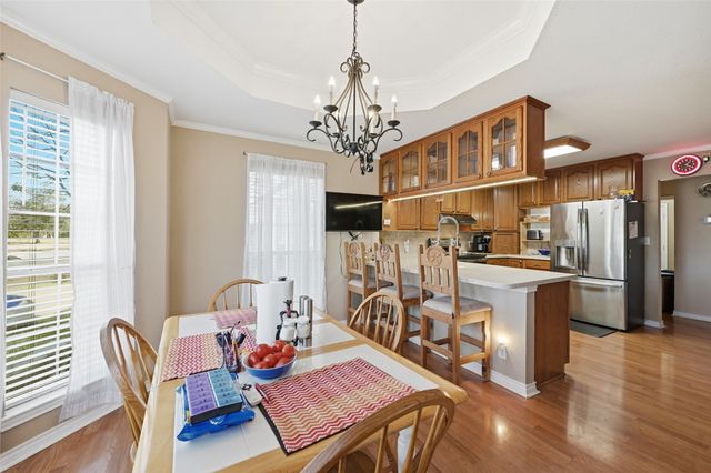 111 Lone Star Drive, Gainesville, TX 76240