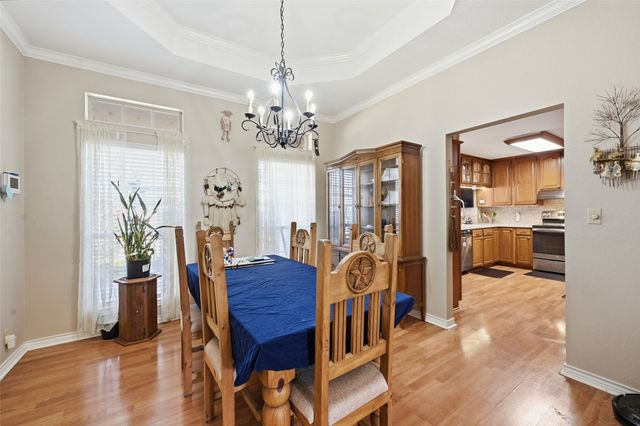 111 Lone Star Drive, Gainesville, TX 76240