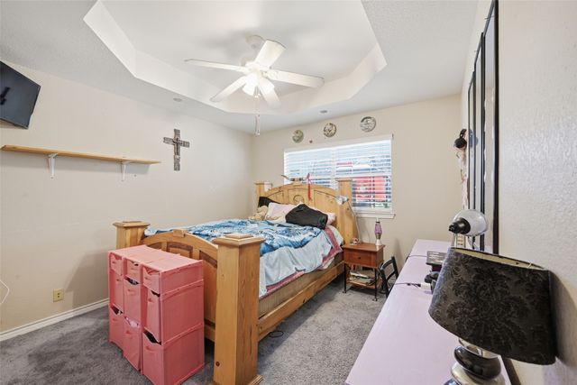 111 Lone Star Drive, Gainesville, TX 76240