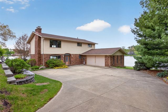 332 Riviera Drive, Brooklyn, MI 49230