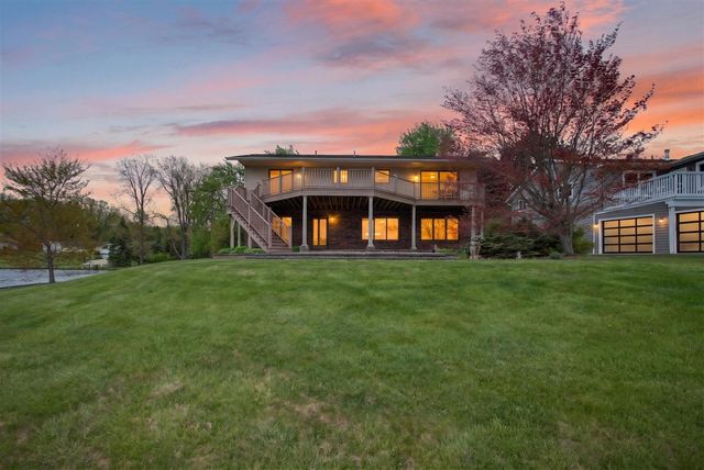 332 Riviera Drive, Brooklyn, MI 49230