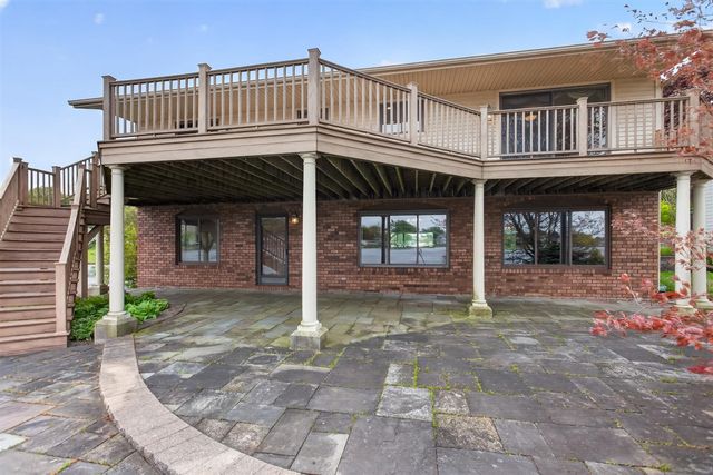 332 Riviera Drive, Brooklyn, MI 49230