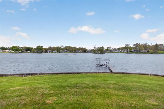 332 Riviera Drive, Brooklyn, MI 49230