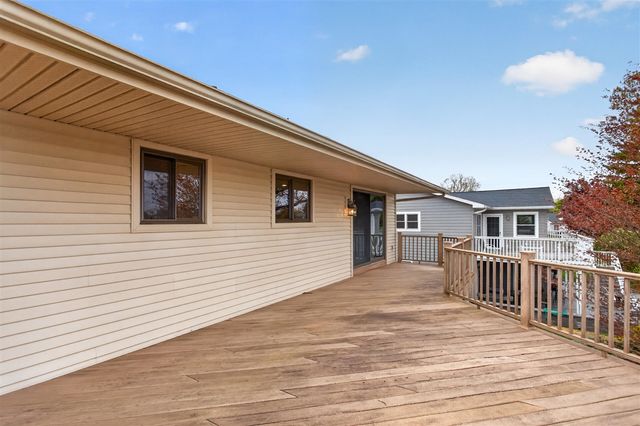 332 Riviera Drive, Brooklyn, MI 49230