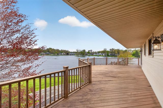 332 Riviera Drive, Brooklyn, MI 49230
