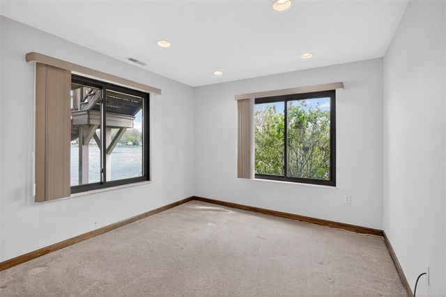 332 Riviera Drive, Brooklyn, MI 49230