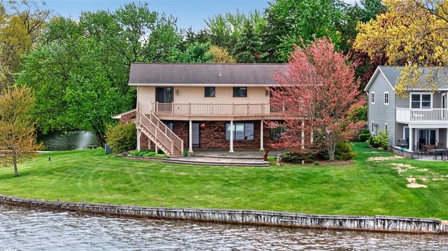 332 Riviera Drive, Brooklyn, MI 49230