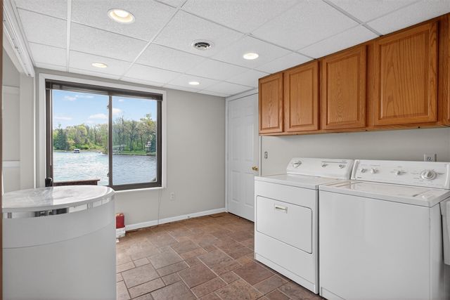 332 Riviera Drive, Brooklyn, MI 49230