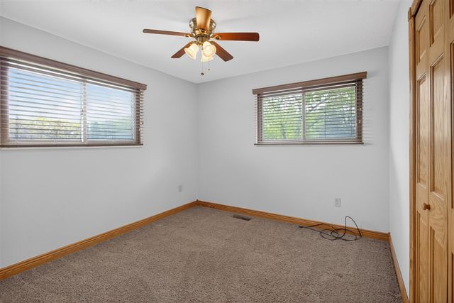 332 Riviera Drive, Brooklyn, MI 49230