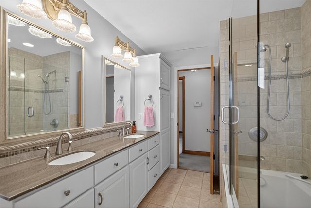 332 Riviera Drive, Brooklyn, MI 49230