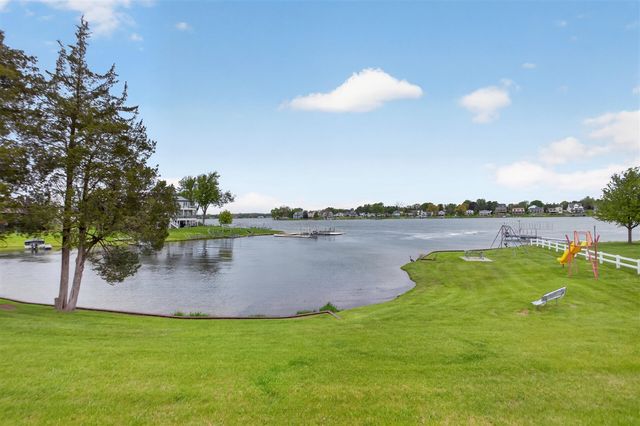 332 Riviera Drive, Brooklyn, MI 49230