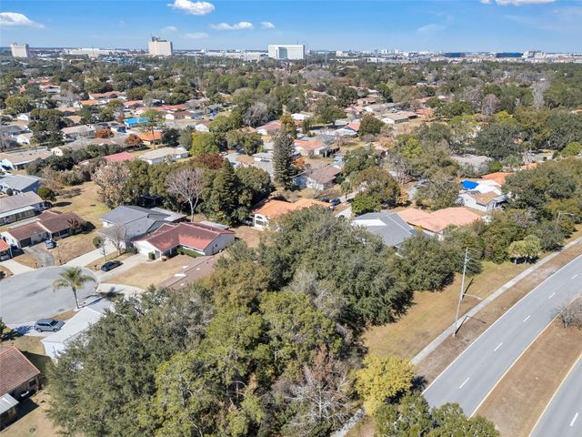 10814 WHEATON COURT, Orlando, FL 32821