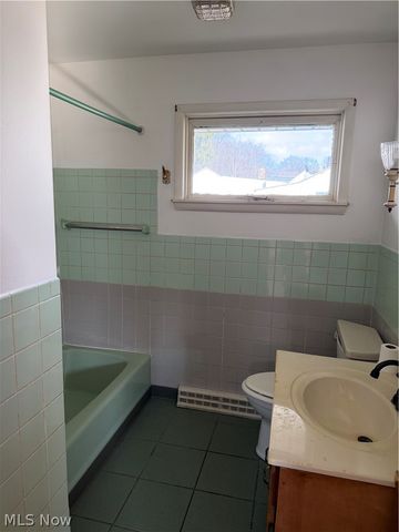 1351 3rd Street SE, Massillon, OH 44646