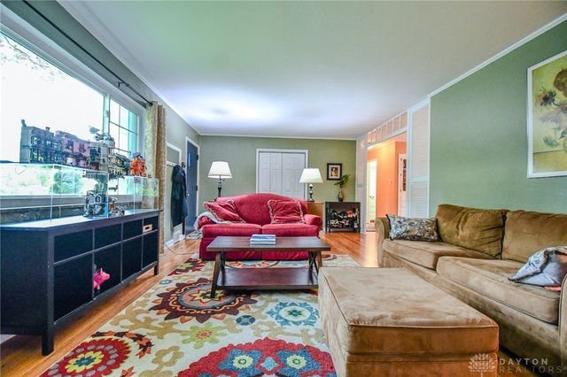 200 Maysfield Road, Oakwood, OH 45419