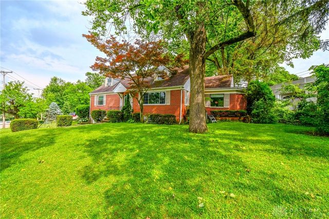 200 Maysfield Road, Oakwood, OH 45419