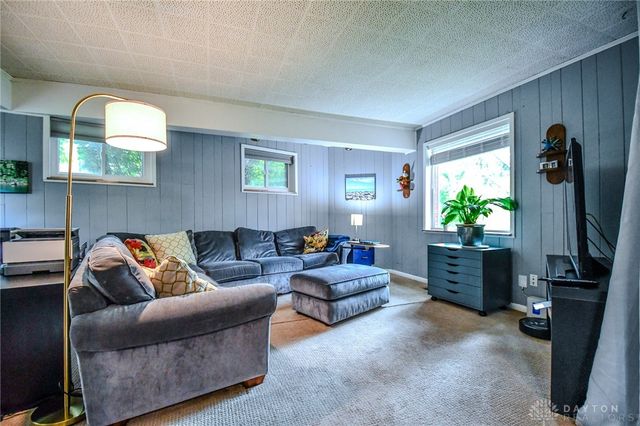 200 Maysfield Road, Oakwood, OH 45419