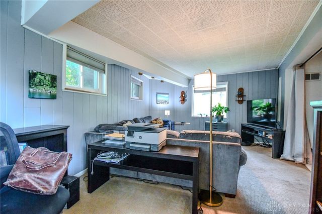 200 Maysfield Road, Oakwood, OH 45419