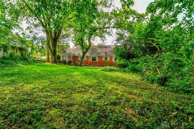 200 Maysfield Road, Oakwood, OH 45419